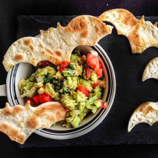 Guacamoldy w Bat Chips