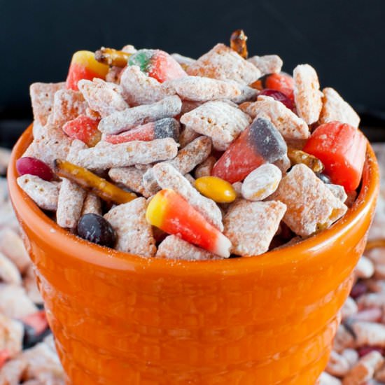 Pumpkin Spice Muddy Buddies