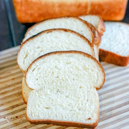 Soft Buttermilk Sandwich Bread