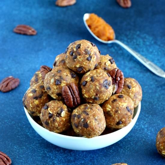 Heathy Pumpkin Energy Bites