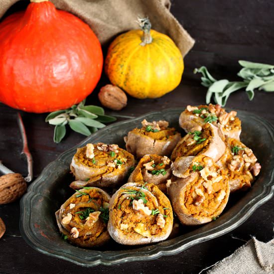 Vegan Savory Pumpkin Rolls