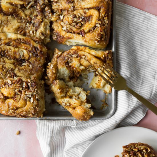 Pumpkin Pecan Cinnamon Rolls
