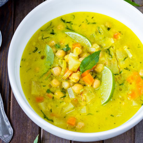 Vegetarian Mulligatawny Soup