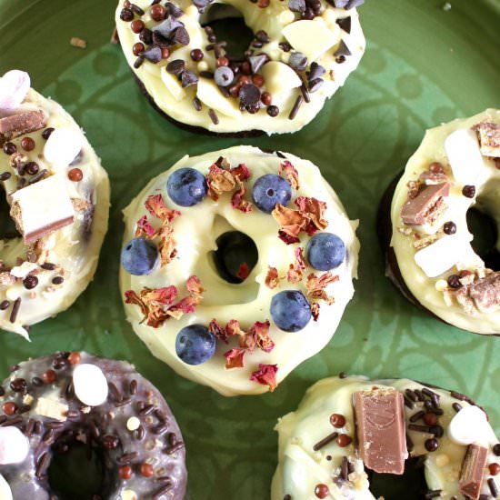 Chocolate Baked Doughnuts