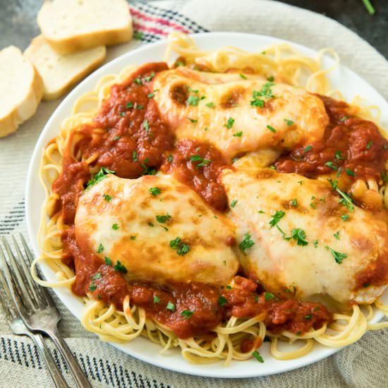 15 Minute Mozzarella Chicken