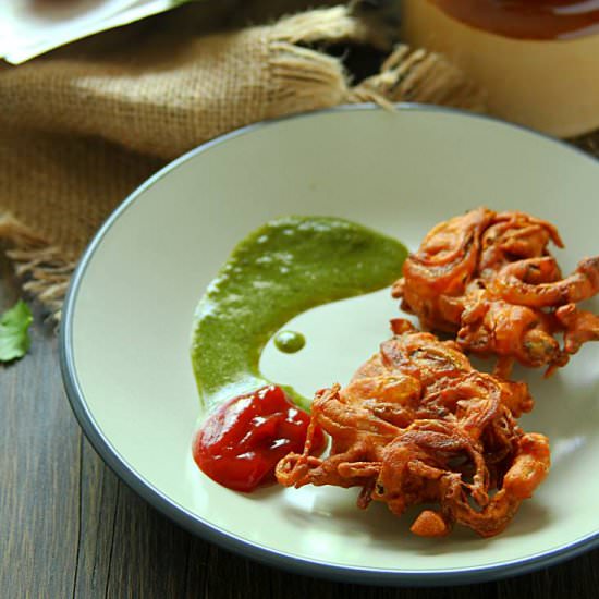 Onion Pakora: Spiced Onion Fritters