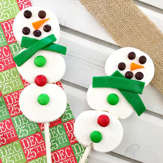 Snowman Marshmallow Pops