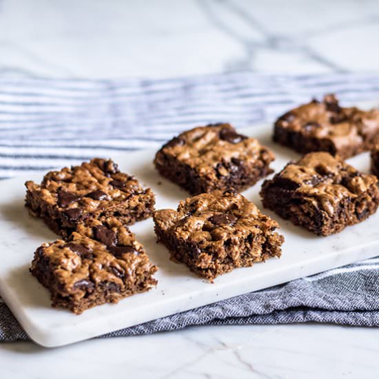 Chocolate Peanut Butter Oat Bars