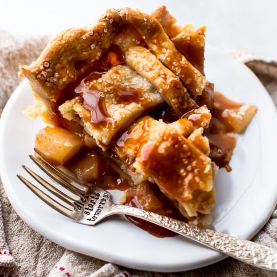 Caramel Pear Pie