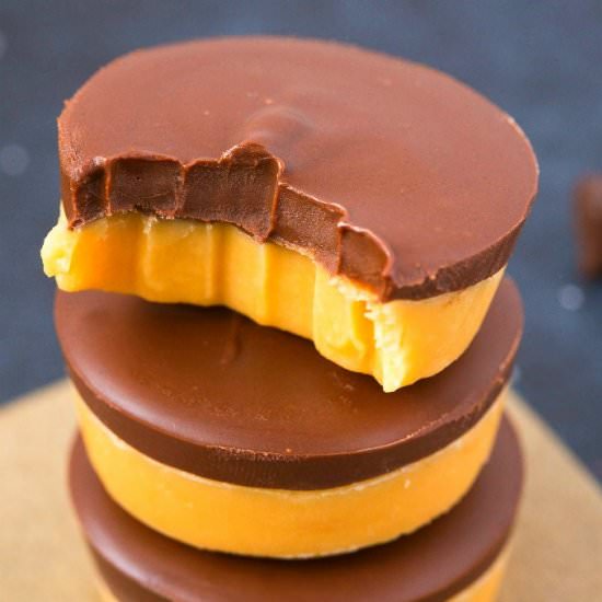 Keto Peanut Butter Fudge Cups