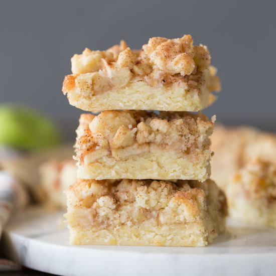 Apple Pie Crumb Bars