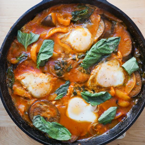 Red Curry Shakshuka