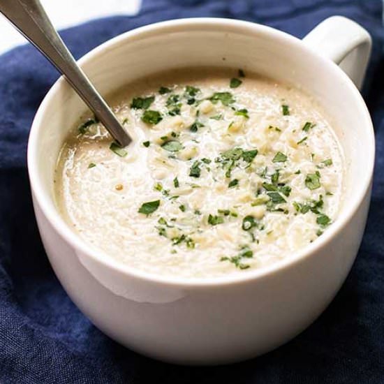 Roasted Cauliflower & Kohlrabi Soup
