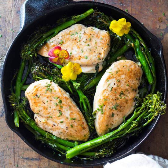 One Pan Chicken and Broccolini®