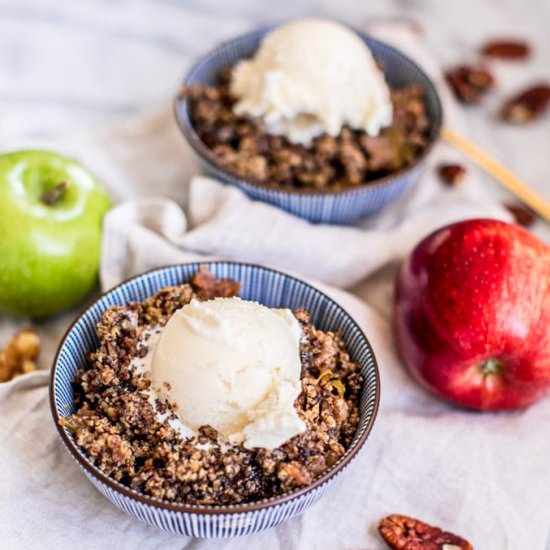 Easy Slow Cooker Apple Crisp (GF)