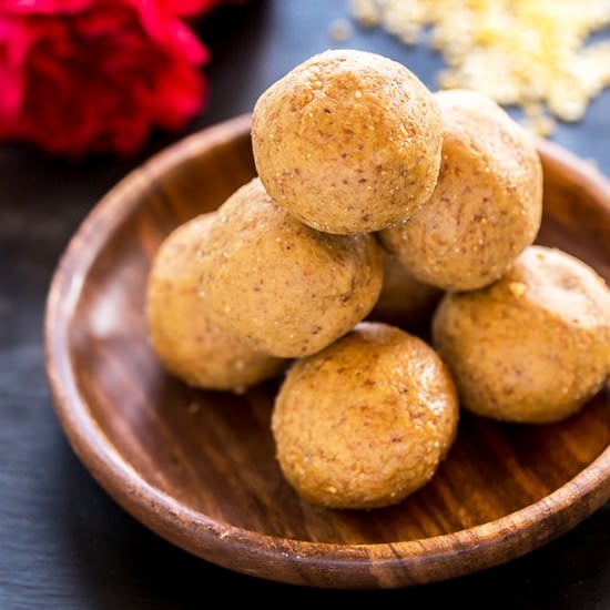 Moong Dal Ladoo