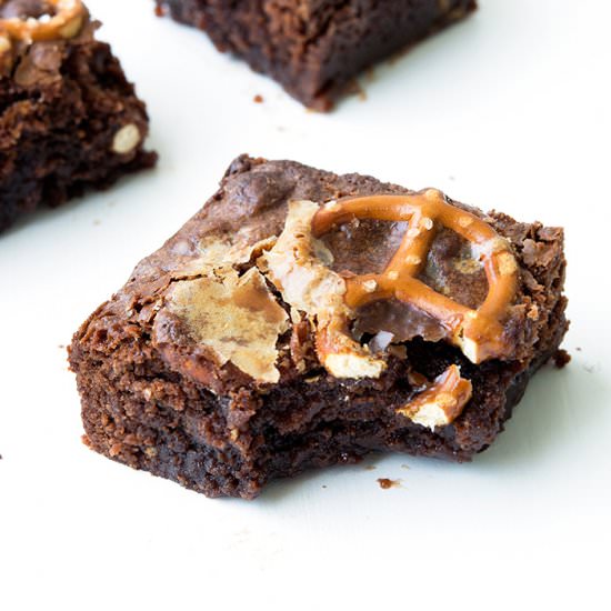 Nutella Caramel Pretzel Brownies