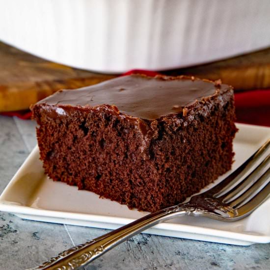 Amazing Homemade Chocolate Cake
