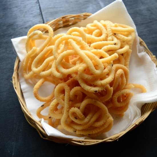 Almond Chakli