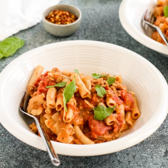 creamy tomato pasta with sausage