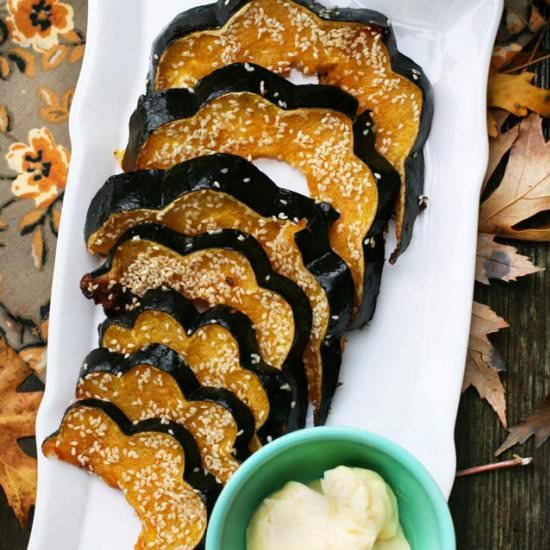 Sesame Glazed Acorn Squash