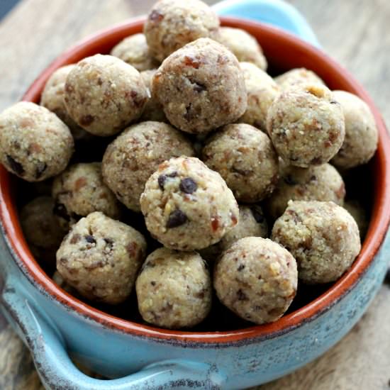 Chocolate Chip Cookie Dough Bites