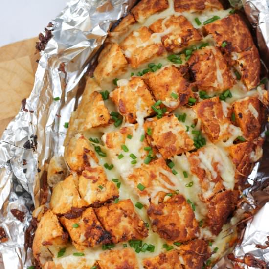 Cheesy Pesto Bread