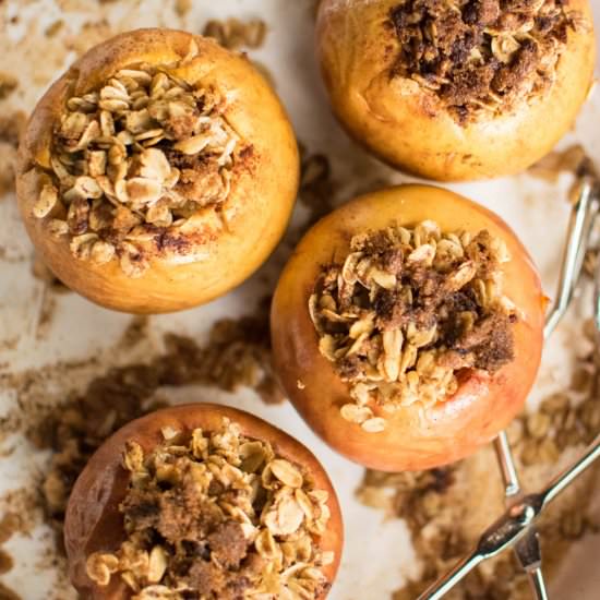 Sweet and Salty Baked Apples