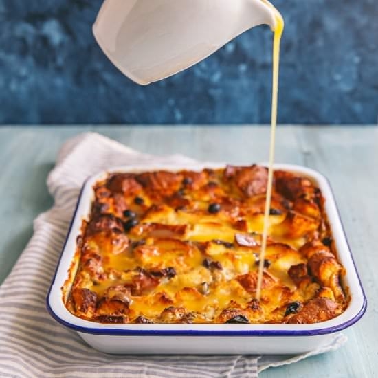 Banana Bread Pudding with Caramel Sauce
