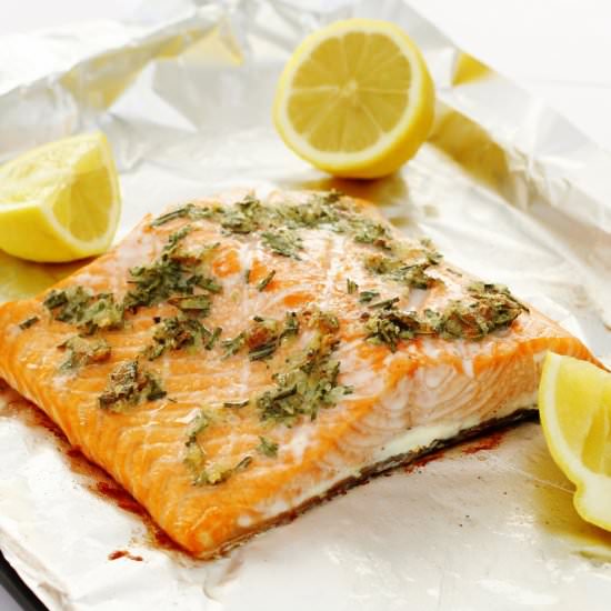 Rosemary Garlic Roasted Salmon