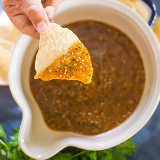 Easy Homemade Tomatillo Salsa