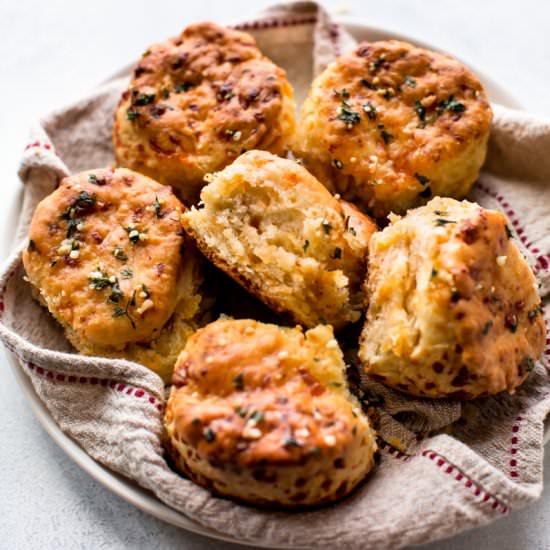 Homemade Cheddar Biscuits