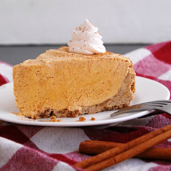 Allergy-friendly Pumpkin Mousse Pie