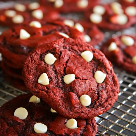 Red Velvet White Chocolate Chip Coo