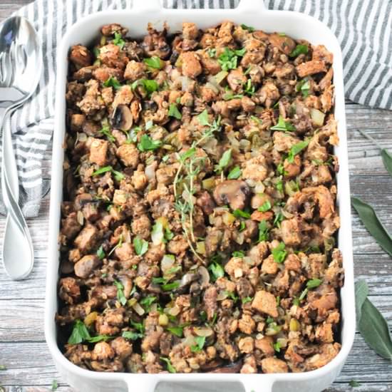 Vegan Stuffing w/ Mushrooms