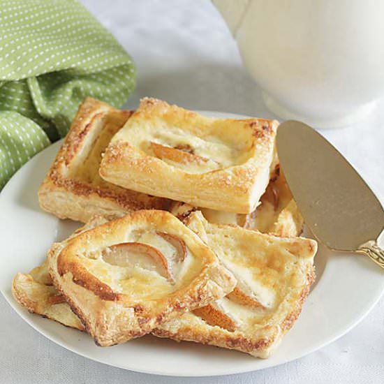 Easy Cheese Danish