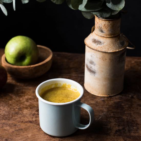 Turmeric Apple Cider