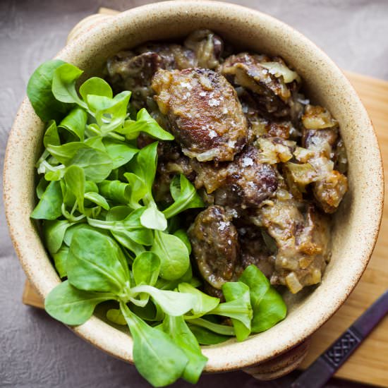 Chicken Livers with Onion