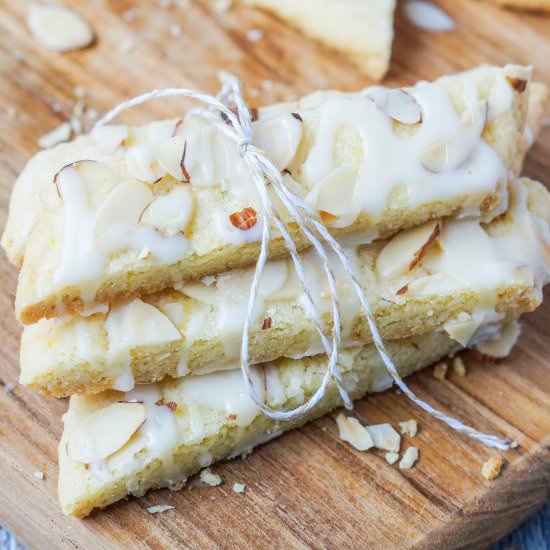Orange Almond Cookie Bars