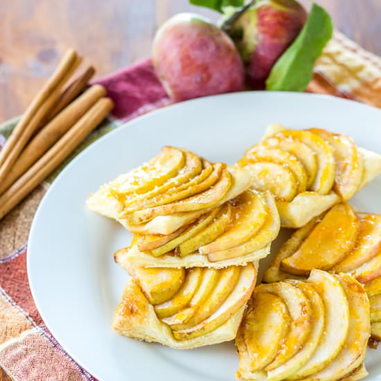Easy Apple Tartlets