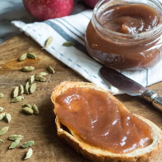 Cardamom Spiced Apple Butter