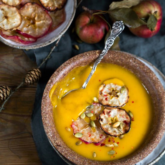 Pumpkin and Roasted Apple Soup