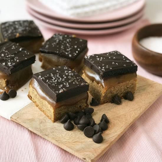 Espresso Caramel Shortbread Bars