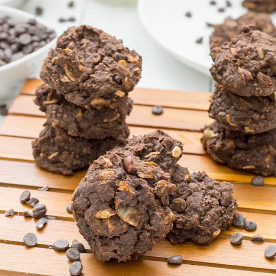 Triple Chocolate Protein Cookies