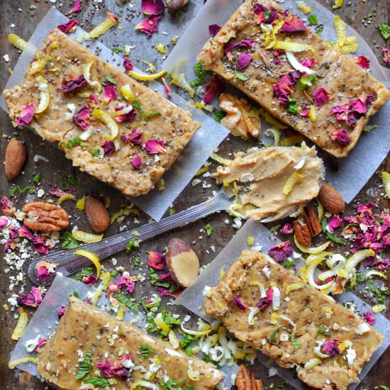 Oat bars with salted caramel