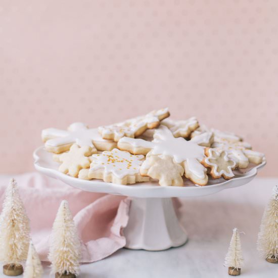 Easy Snowflake Sugar Cookies