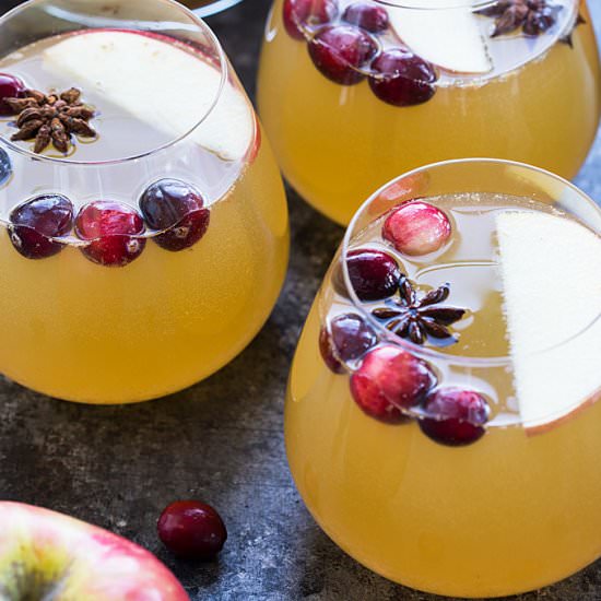 thanksgiving sangria