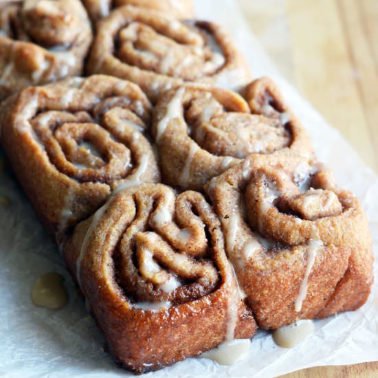 Vegan Cinnamon Roll Bread