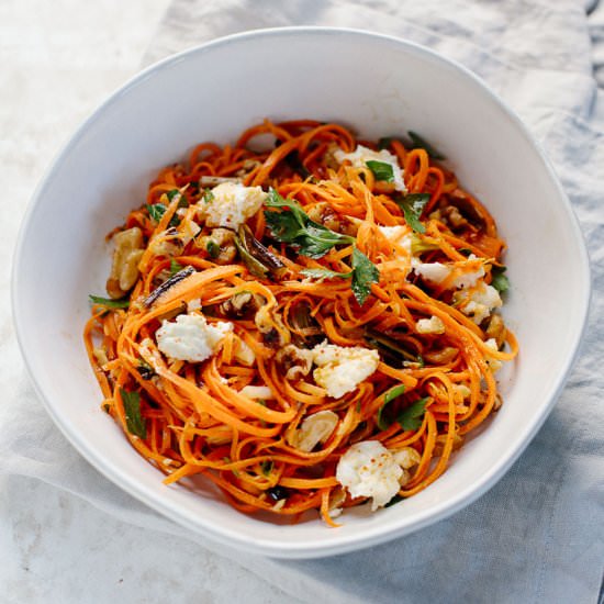 grated carrot salad with mozzarella