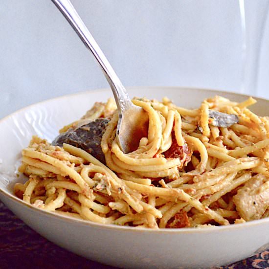 Creamy Tuscan Chicken Spaghetti